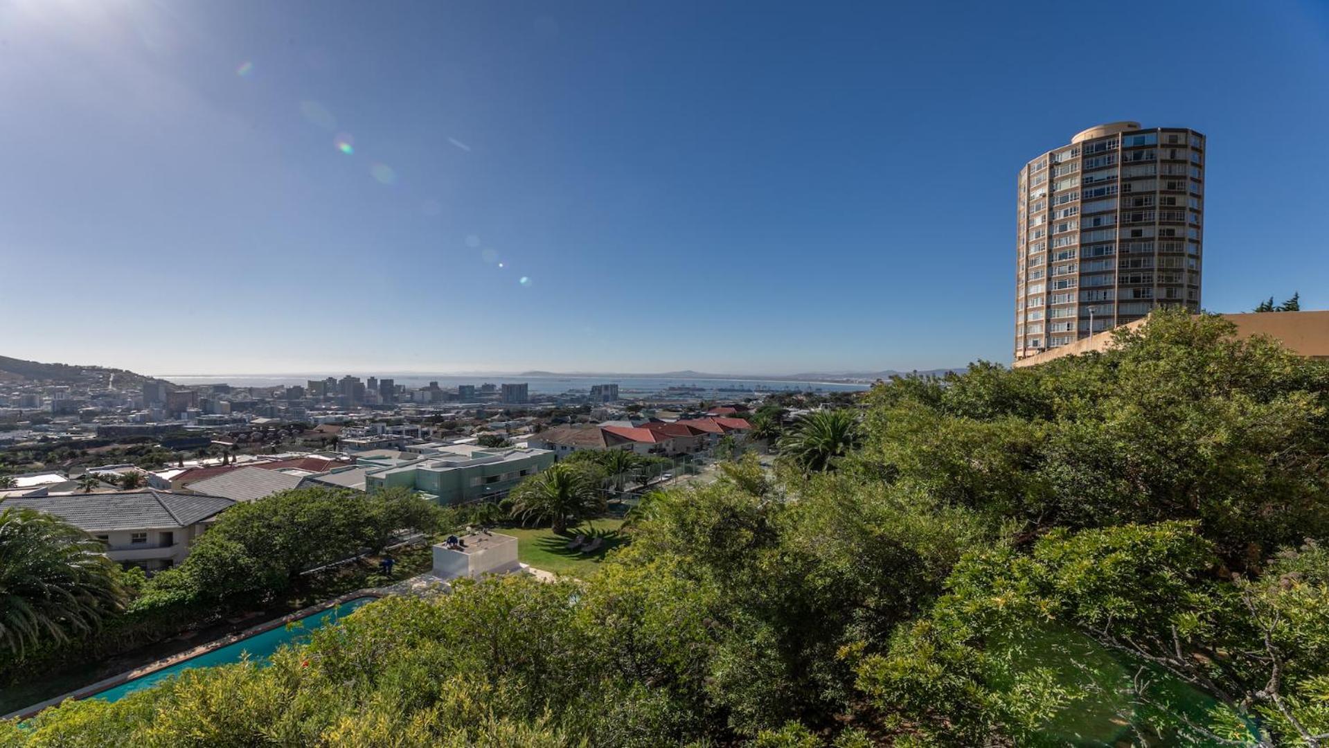 And Mountain View Pool/wifi/parking/sunsets/aircon Apartment *