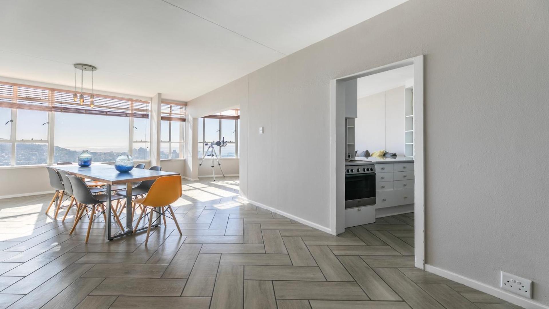 And Mountain View Pool/wifi/parking/sunsets/aircon Apartment *