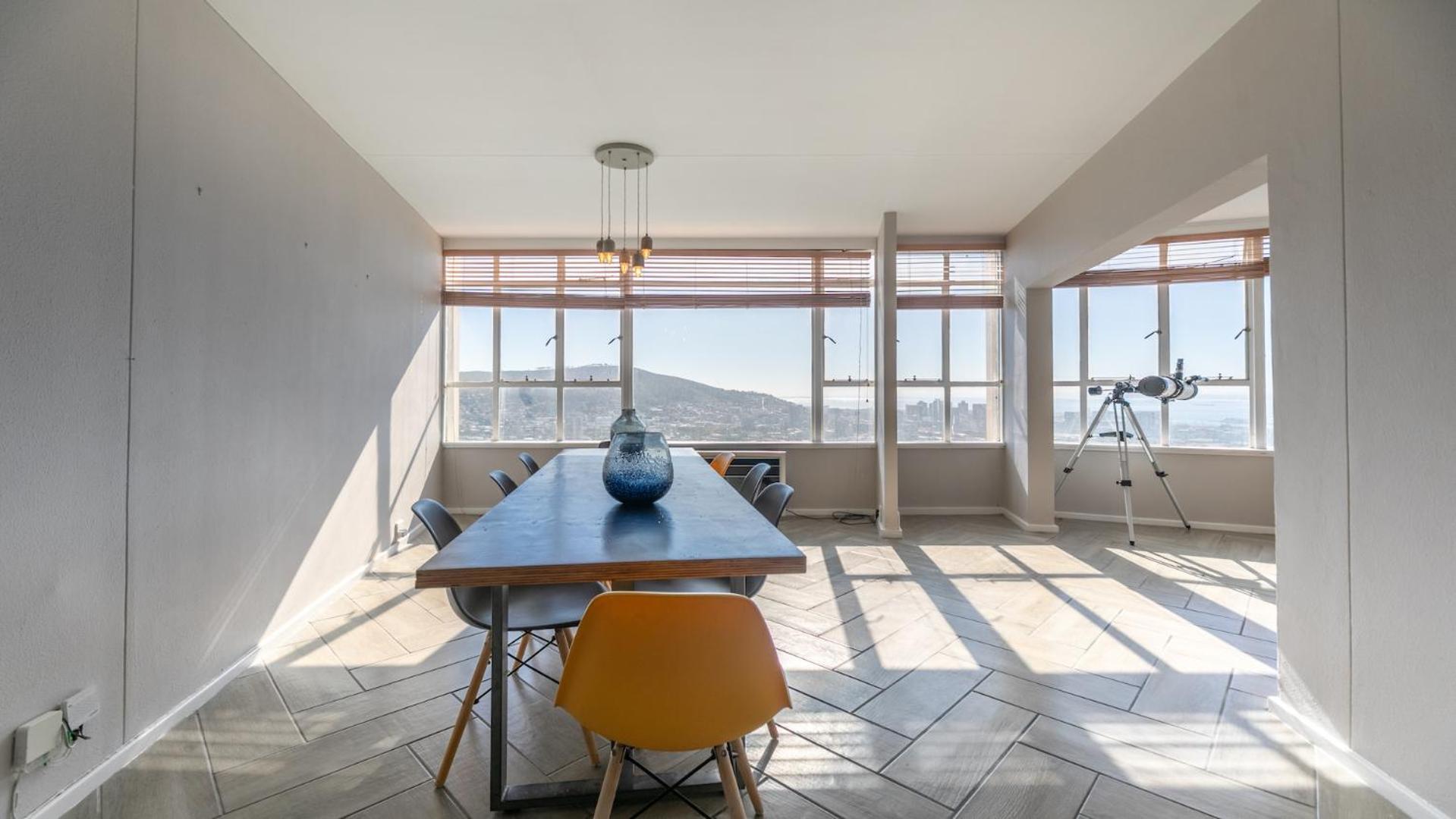 And Mountain View Pool/wifi/parking/sunsets/aircon Apartment *